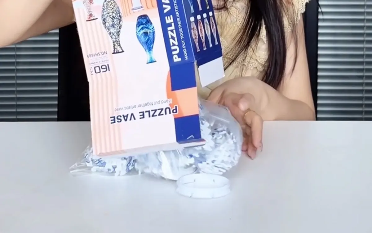 Unboxing Content
