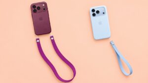 iPhone 18 accessories dropshipping comparison of crossbody and wrist straps