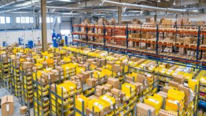 Warehouse picking bins and cartons used to illustrate planning for split shipments